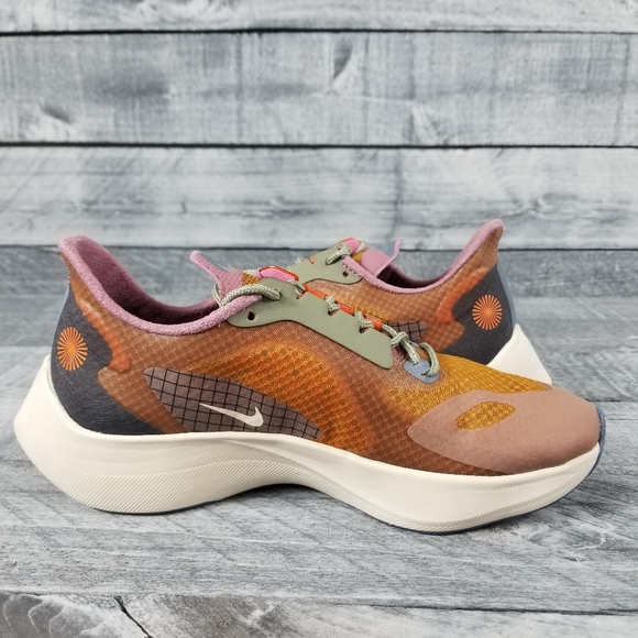 Sold New Nike Pegasus Size 5.5 - Picture 4 of 7